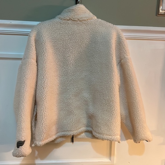 Fabletics Rylan Teddy Jacket - Picture 9 of 9